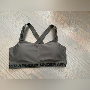 Elevate Your Workout with Olive Green Under Armour Padded Sports Bra!